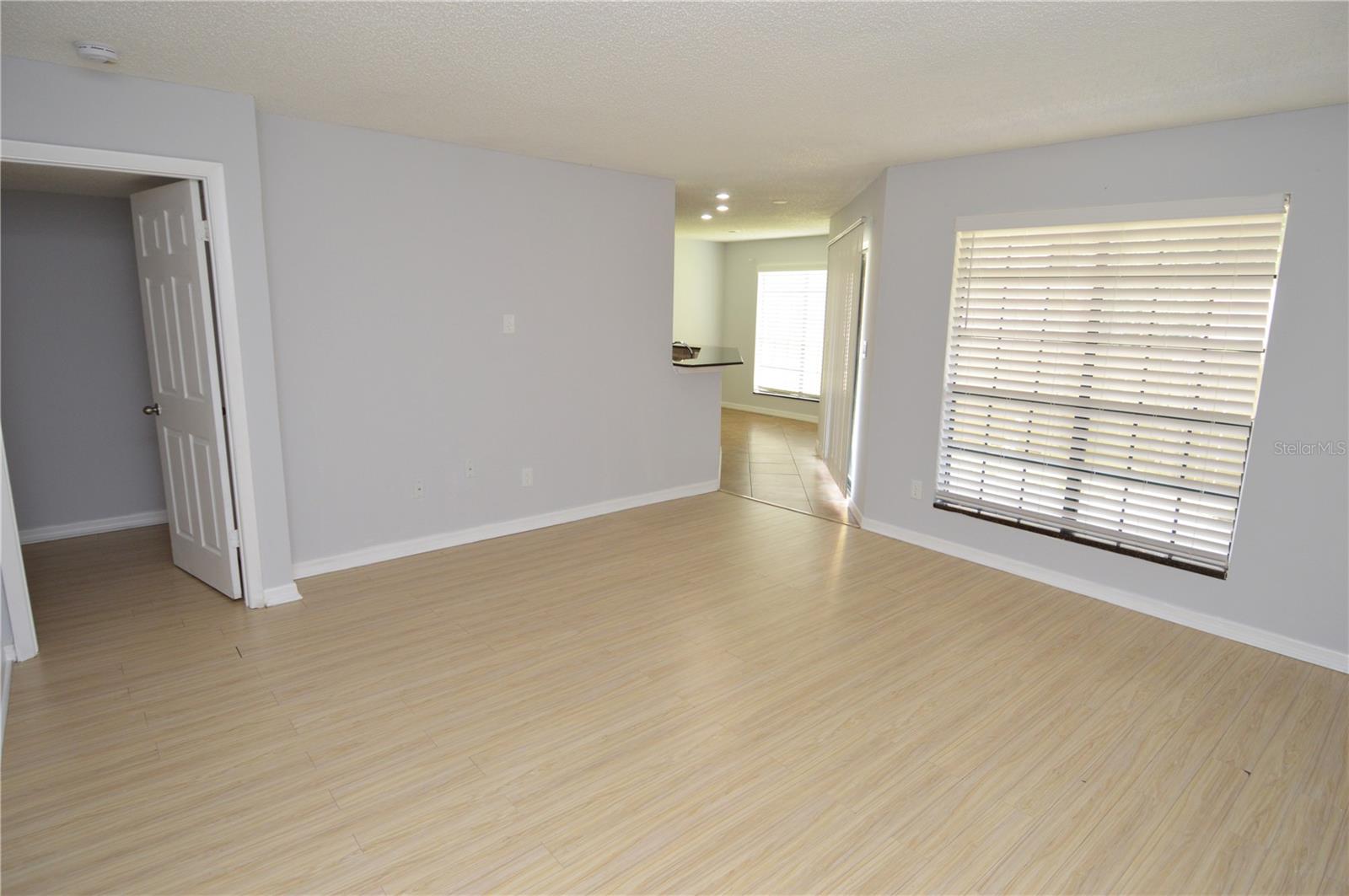 8613 MALLARD RESERVE DR #102, TAMPA, FL, 33614