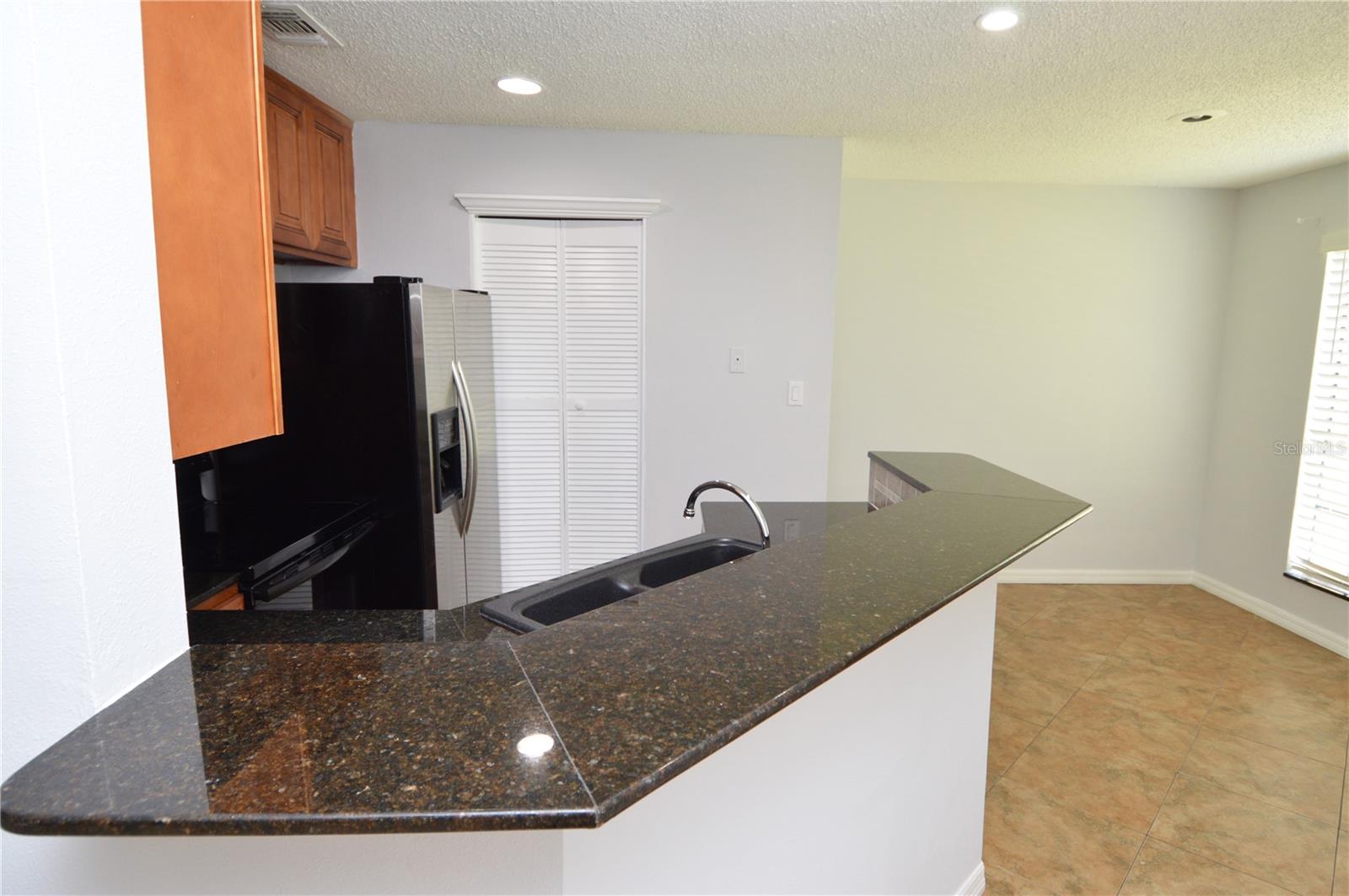 8613 MALLARD RESERVE DR #102, TAMPA, FL, 33614