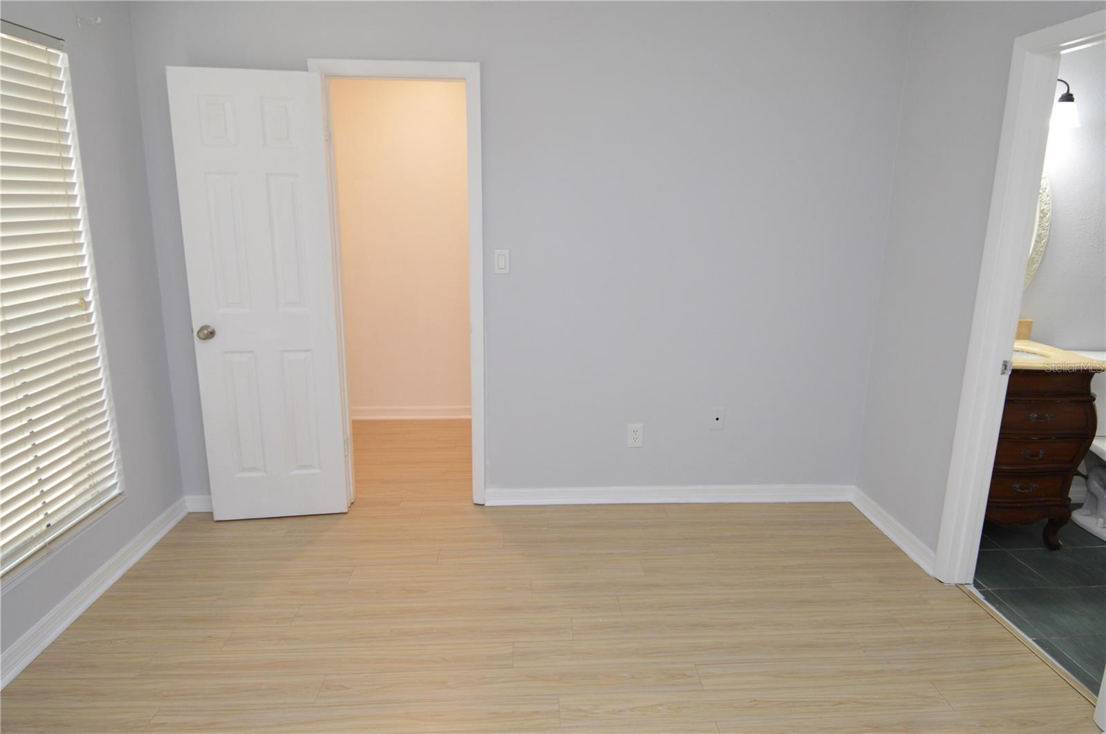 8613 MALLARD RESERVE DR #102, TAMPA, FL, 33614