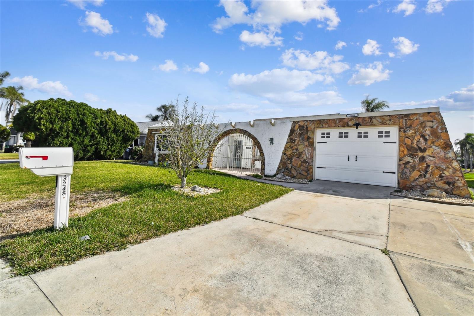 3248 ROCK VALLEY DR, HOLIDAY, FL, 34691