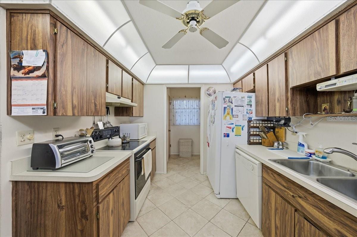 7917 RADCLIFFE CIR, PORT RICHEY, FL, 34668