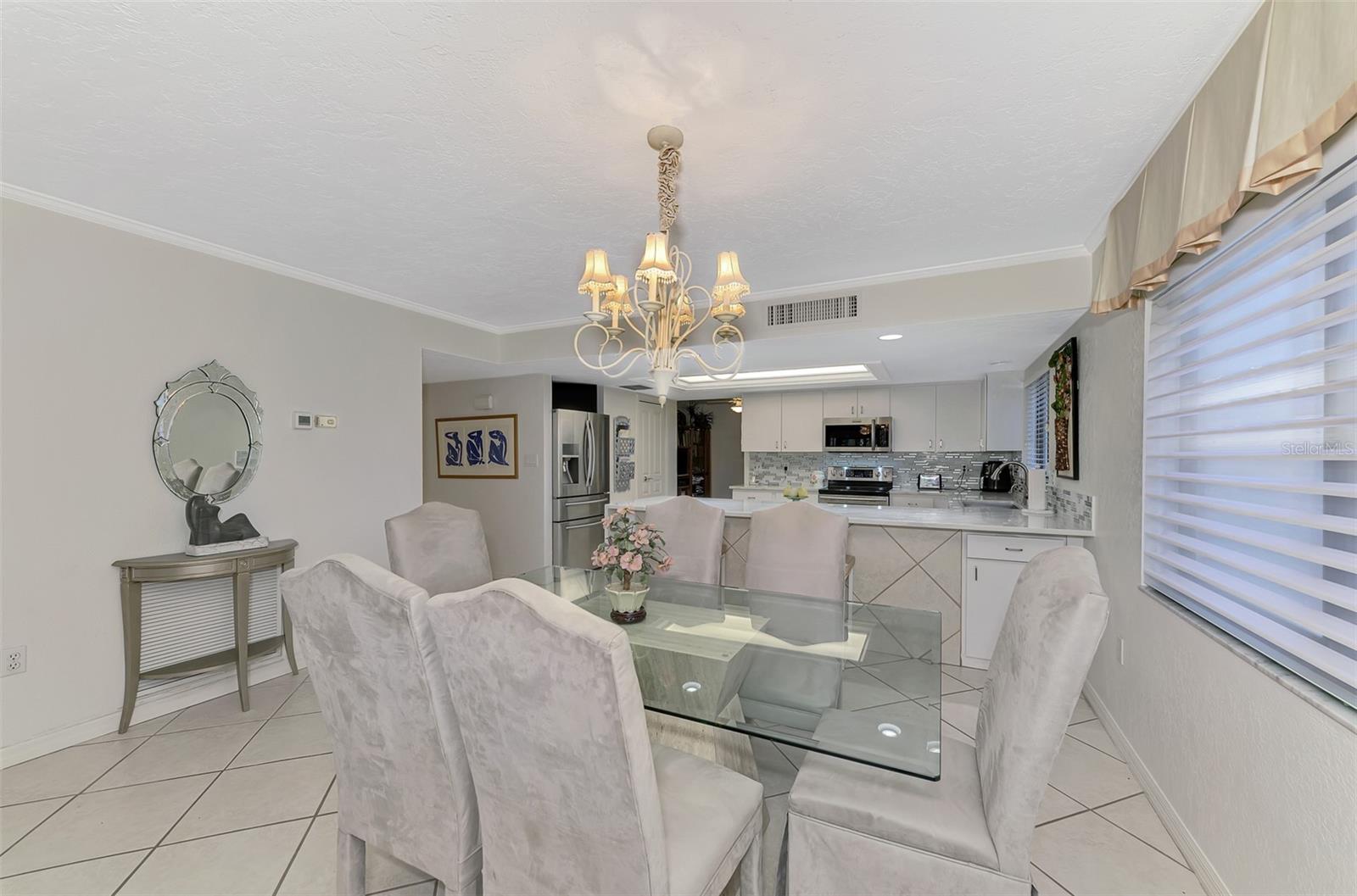 1100 COVE II PL #910, SARASOTA, FL, 34242