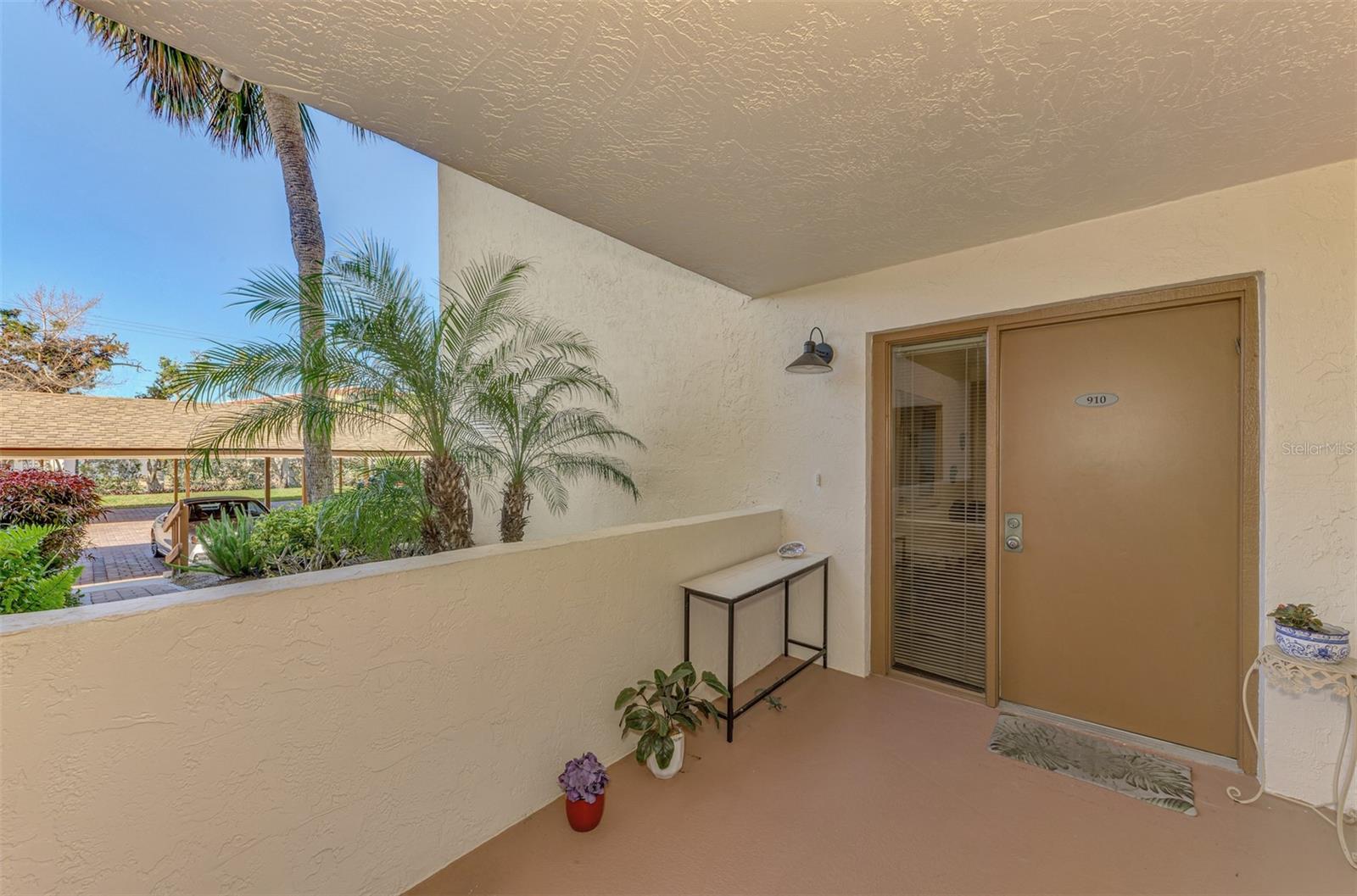 1100 COVE II PL #910, SARASOTA, FL, 34242