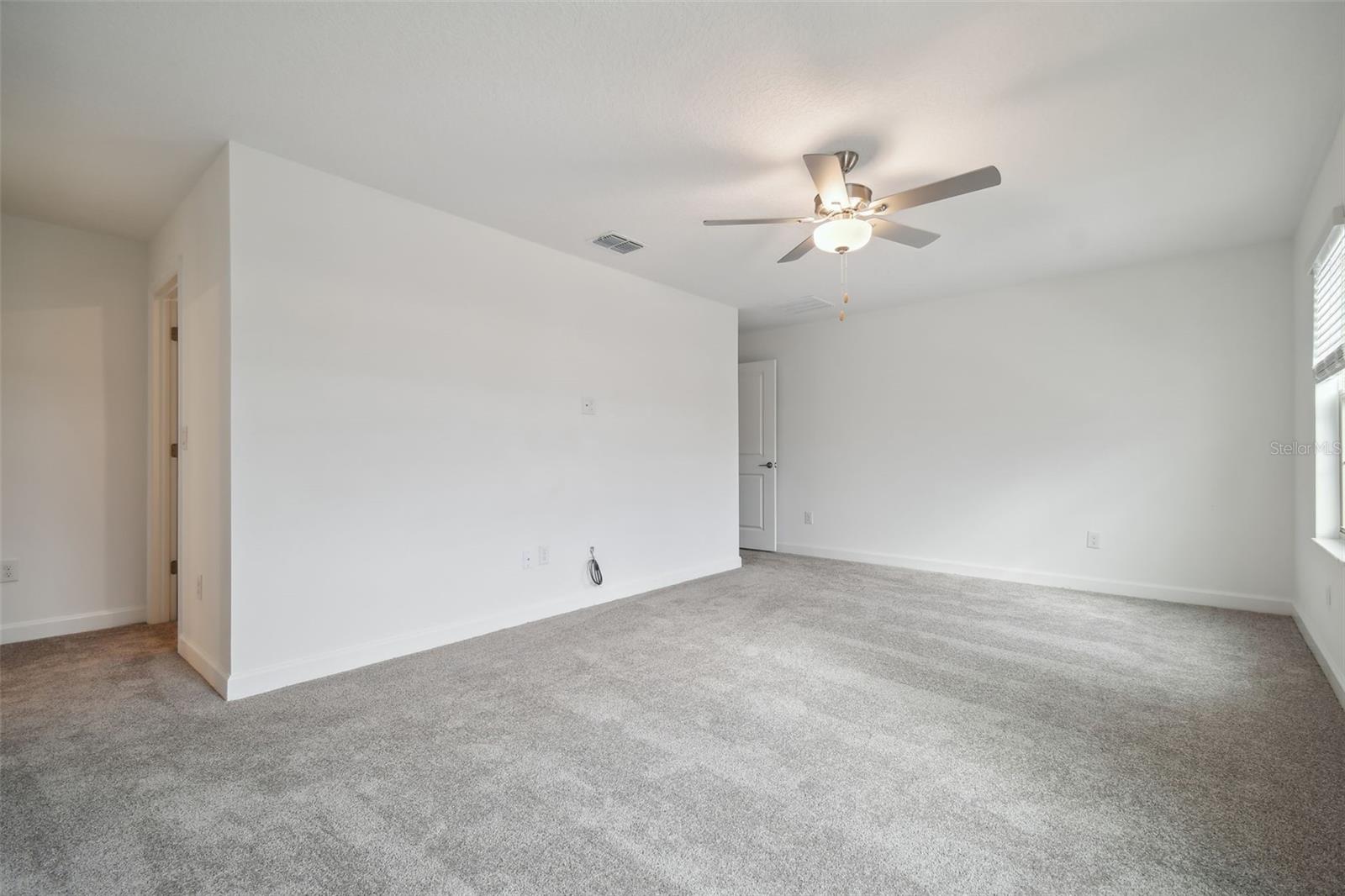 8221 CORNER PINE WAY, NEW PORT RICHEY, FL, 34655