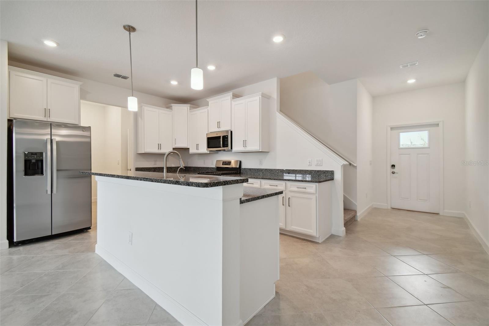 8221 CORNER PINE WAY, NEW PORT RICHEY, FL, 34655