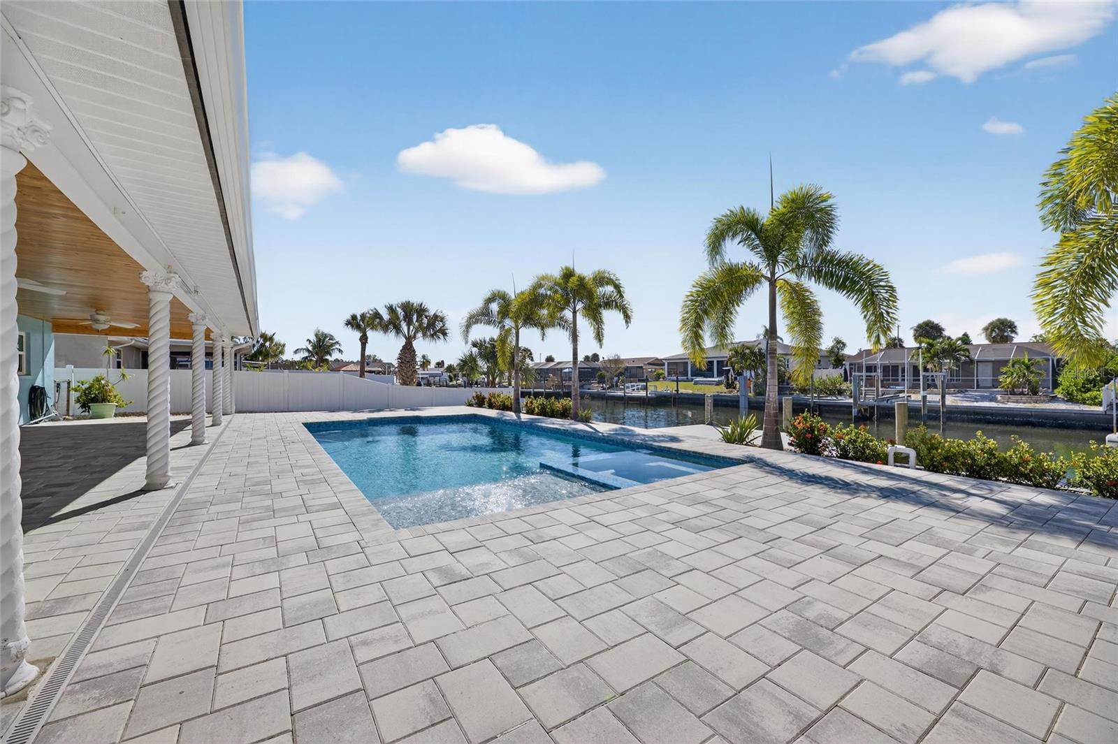 1014 SILVER PALM WAY, APOLLO BEACH, FL, 33572