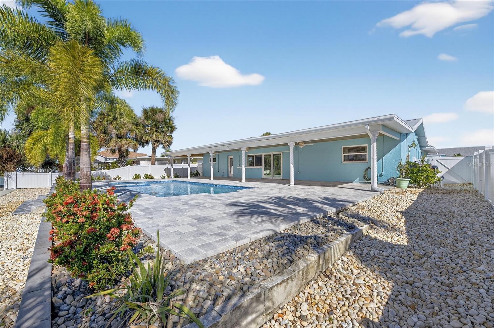 1014 SILVER PALM WAY, APOLLO BEACH, FL, 33572