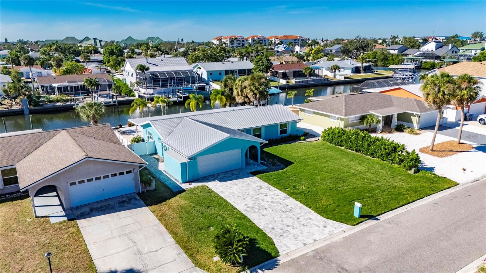 1014 SILVER PALM WAY, APOLLO BEACH, FL, 33572