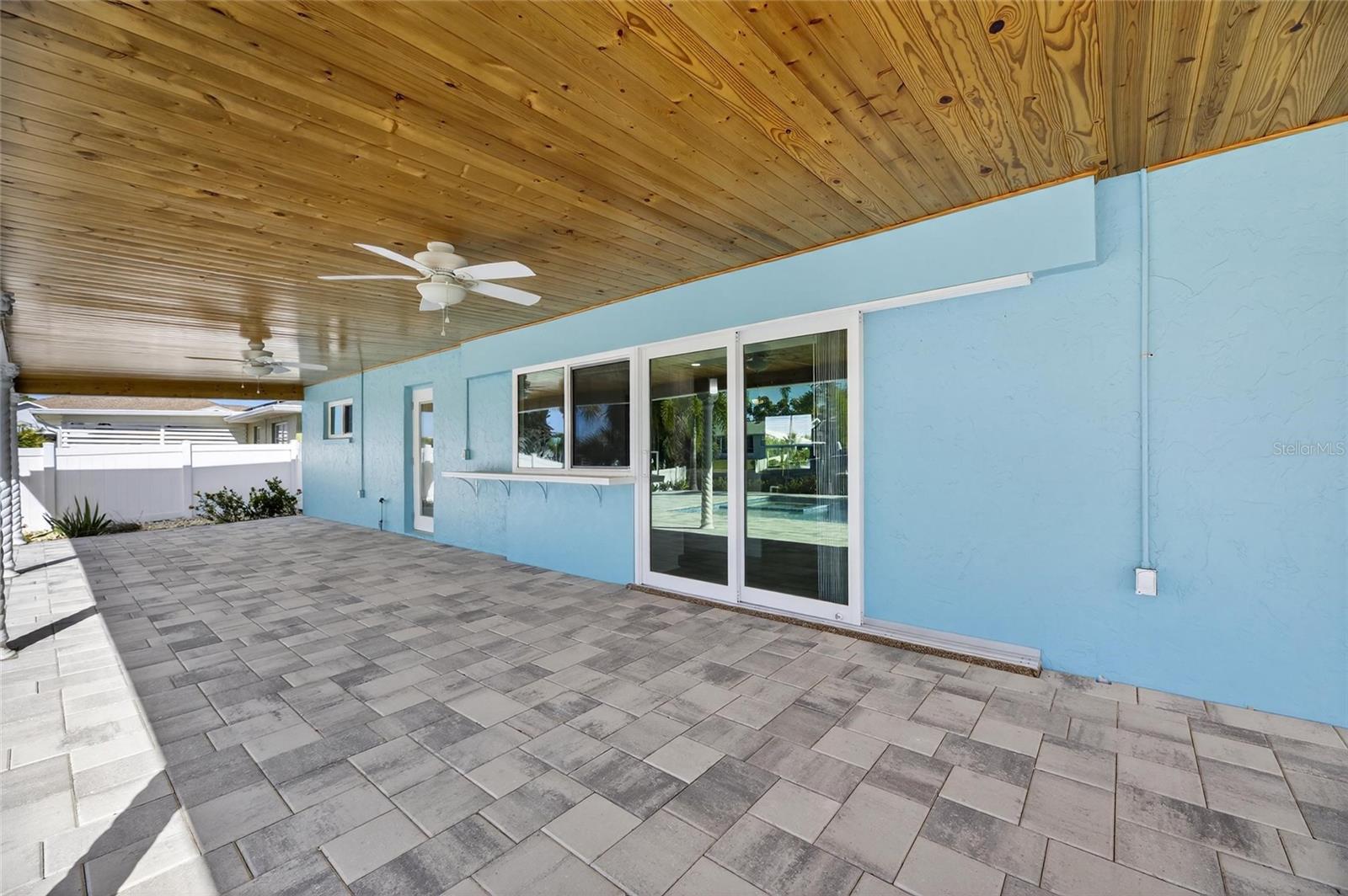 1014 SILVER PALM WAY, APOLLO BEACH, FL, 33572