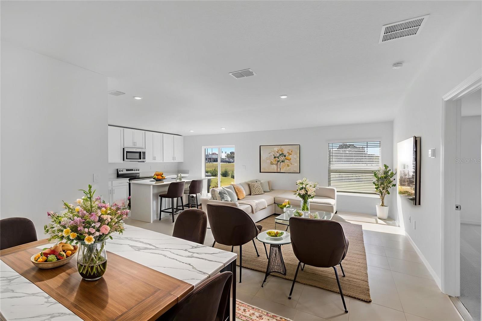 2155 LONE OAK LANE, LAKELAND, FL, 33801