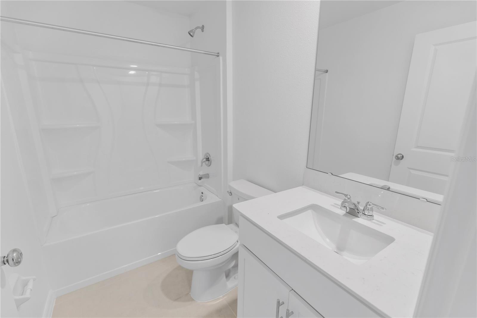 2155 LONE OAK LANE, LAKELAND, FL, 33801