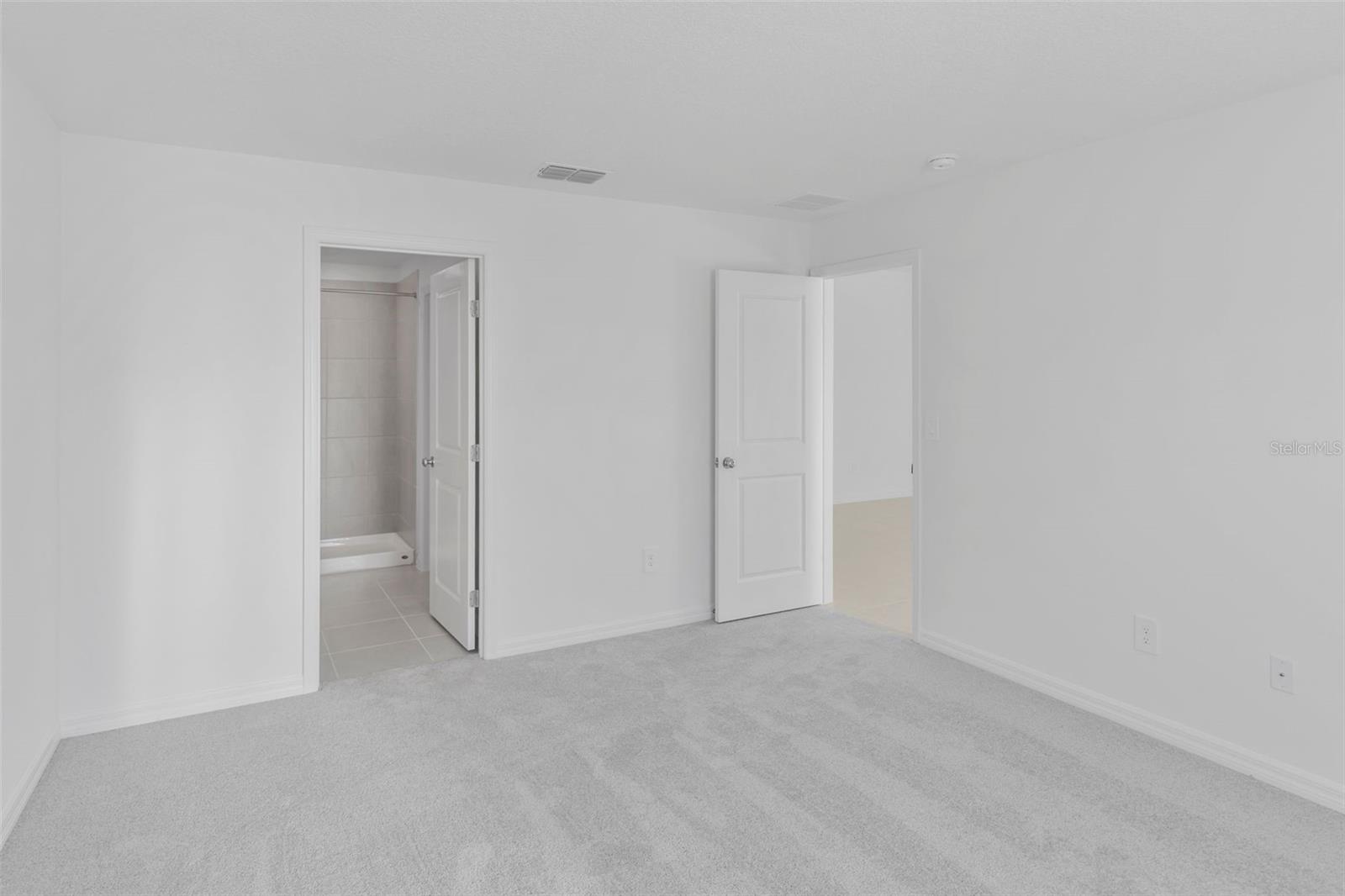 2155 LONE OAK LANE, LAKELAND, FL, 33801