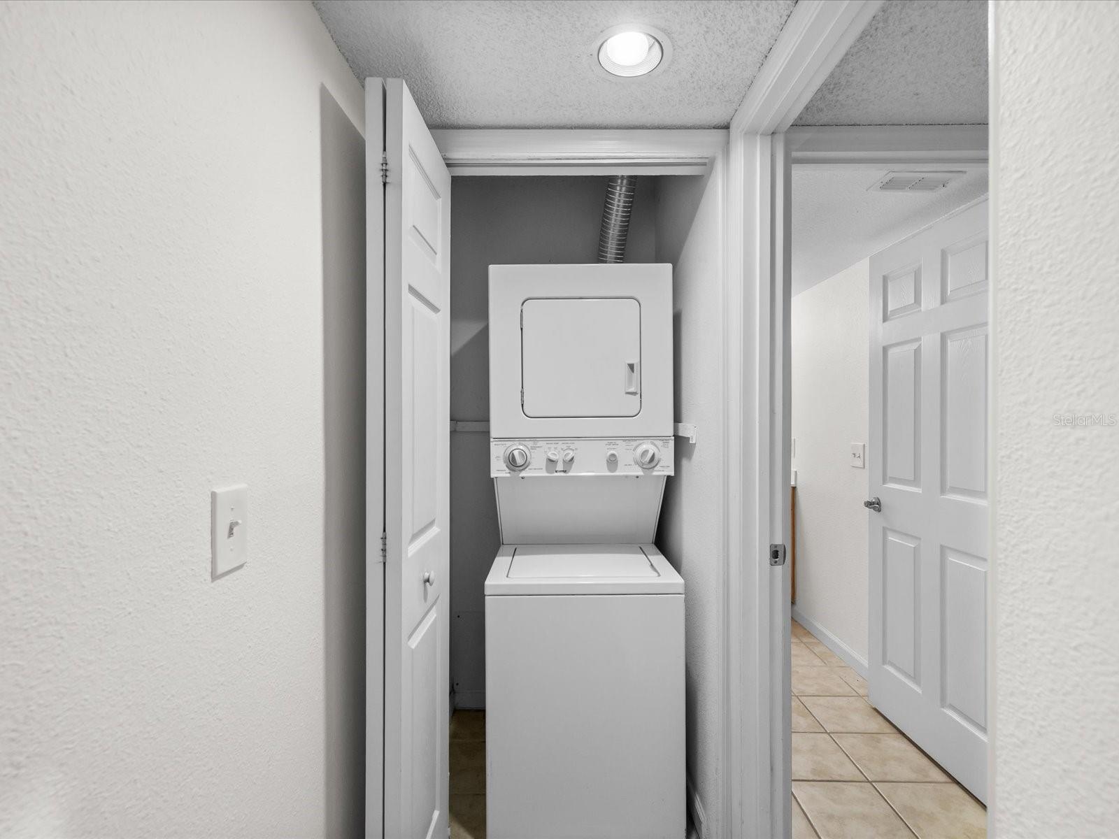 2500 WINDING CREEK BLVD #G204, CLEARWATER, FL, 33761