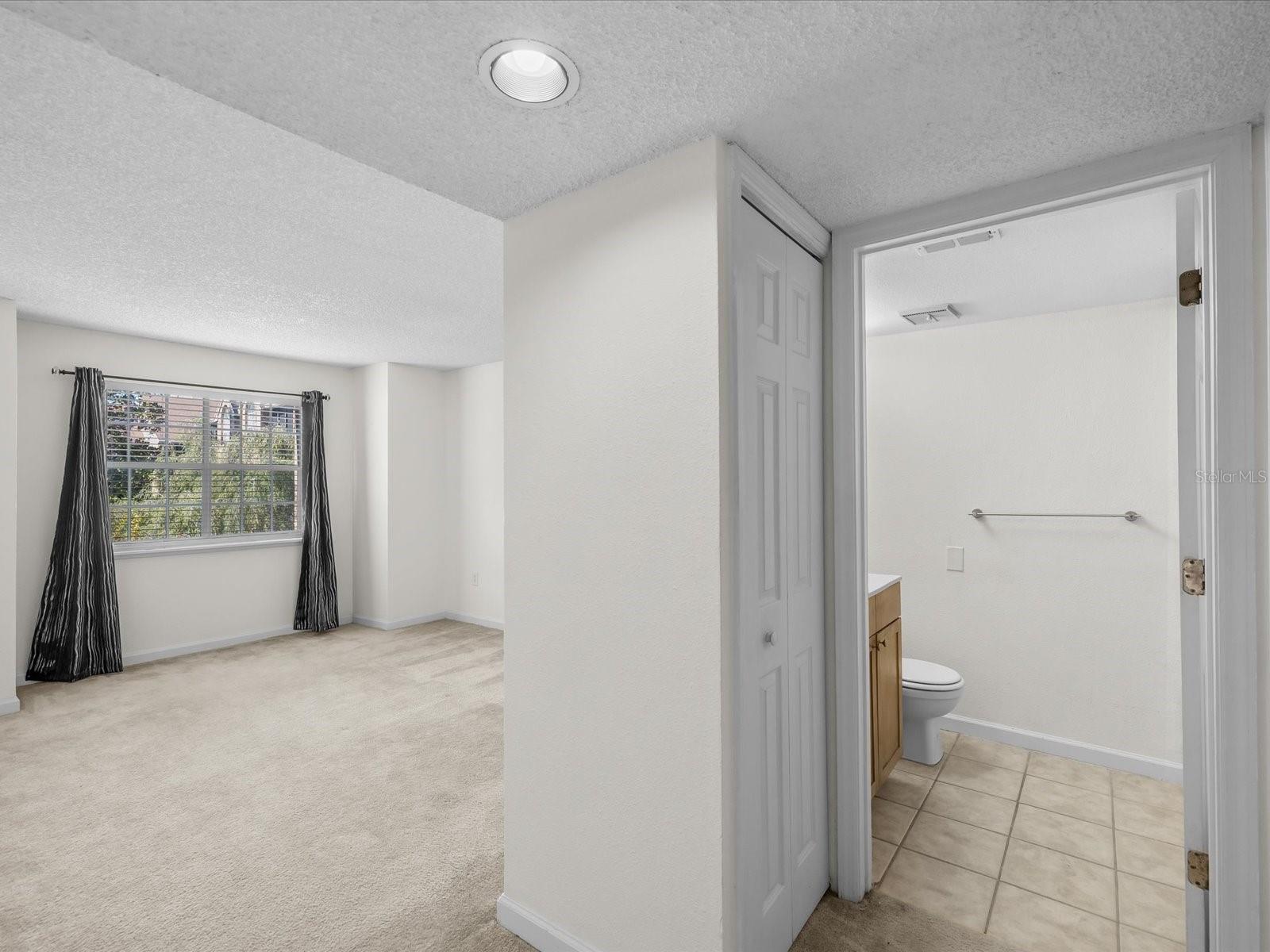 2500 WINDING CREEK BLVD #G204, CLEARWATER, FL, 33761