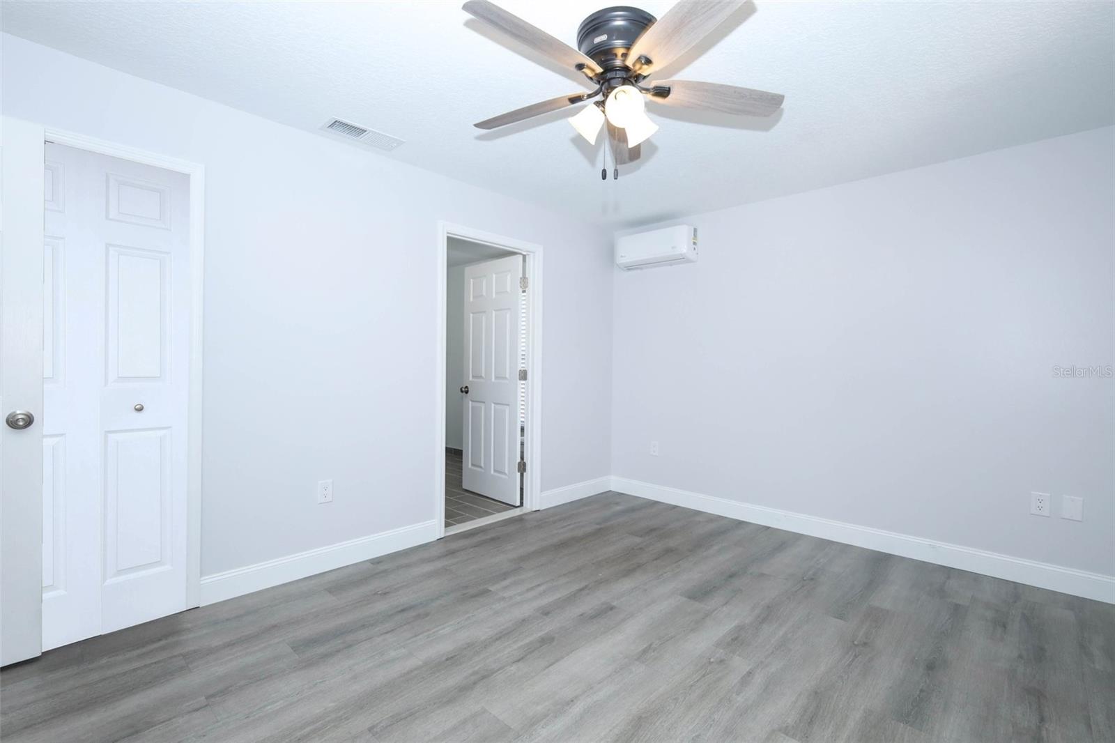 1559 5TH AVE, DELAND, FL, 32724