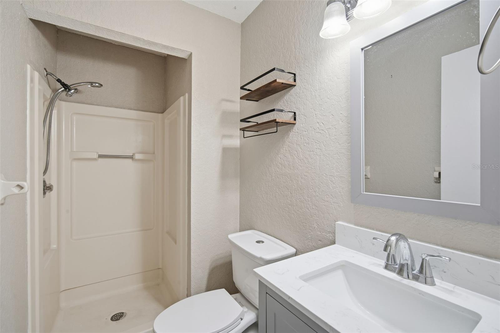 16545 LAKE BRIGADOON CIR, TAMPA, FL, 33618