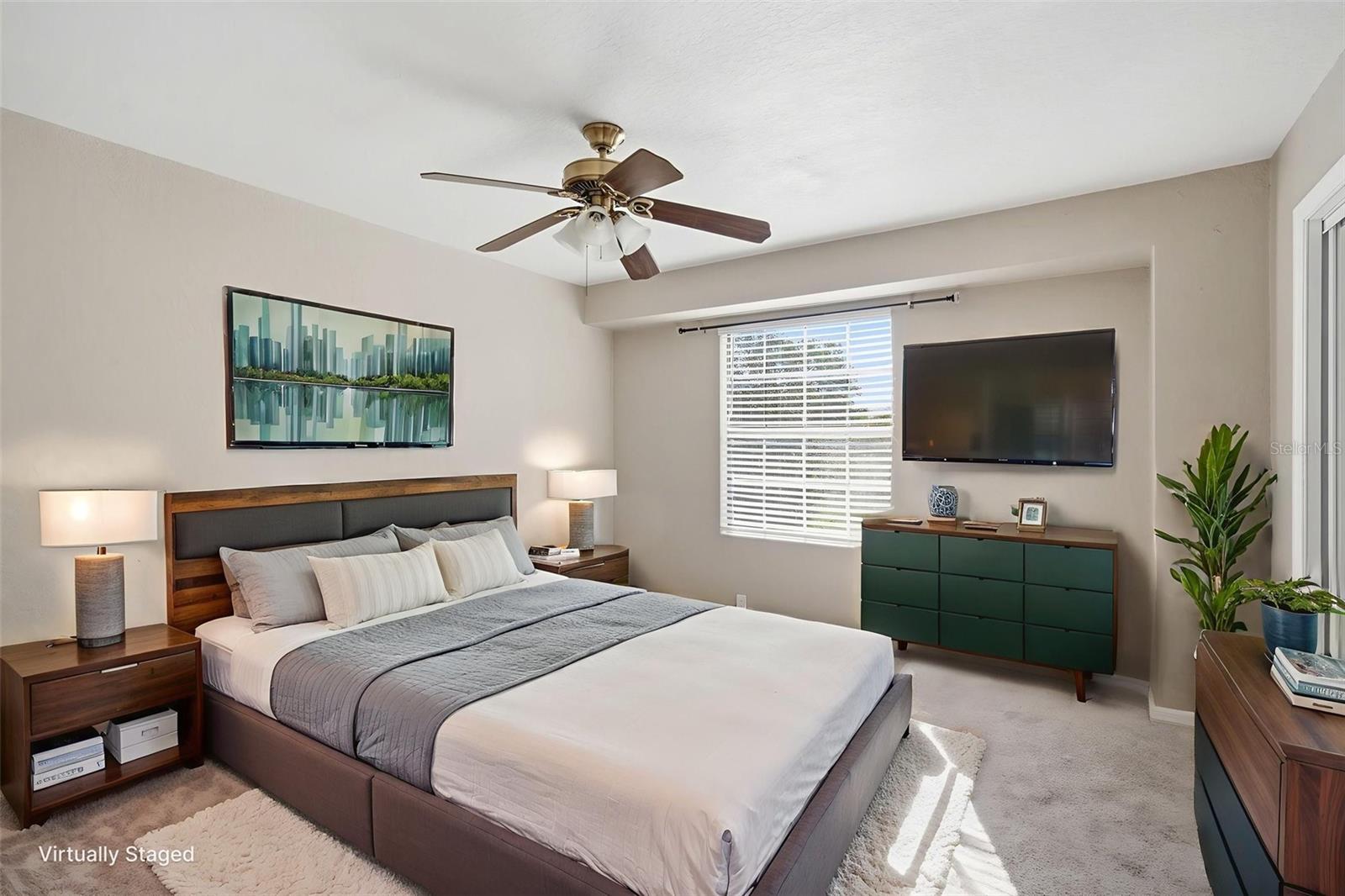 16545 LAKE BRIGADOON CIR, TAMPA, FL, 33618