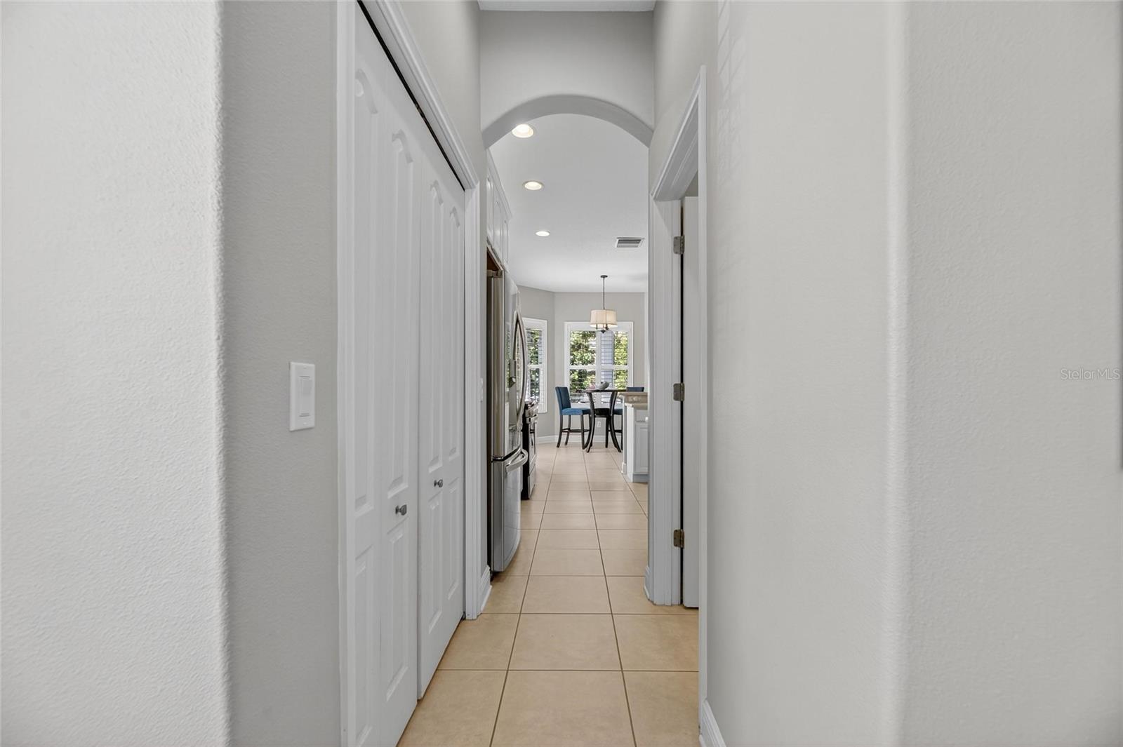 413 MANNS HARBOR DR, APOLLO BEACH, FL, 33572