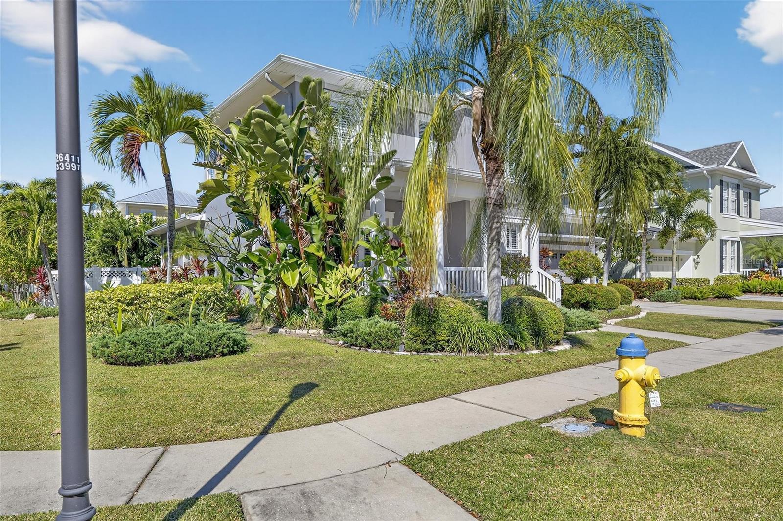 413 MANNS HARBOR DR, APOLLO BEACH, FL, 33572