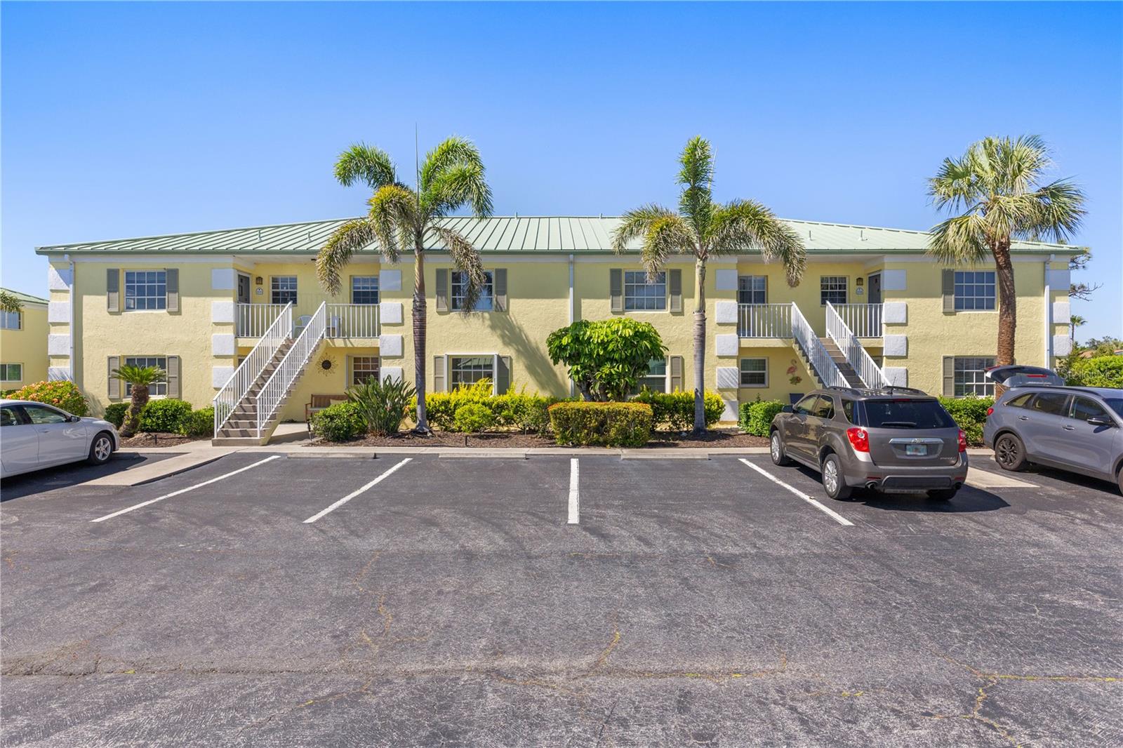 942 CAPRI ISLES BLVD #105, VENICE, FL, 34292