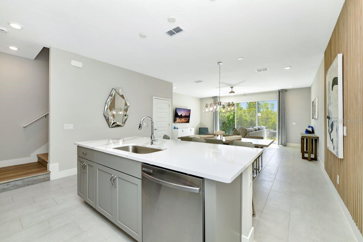 7869 SPECTRUM DR, KISSIMMEE, FL, 34747