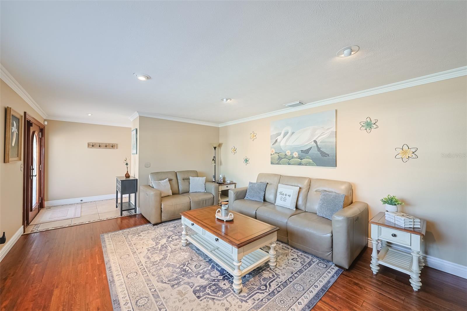 914 CHIPAWAY DR, APOLLO BEACH, FL, 33572