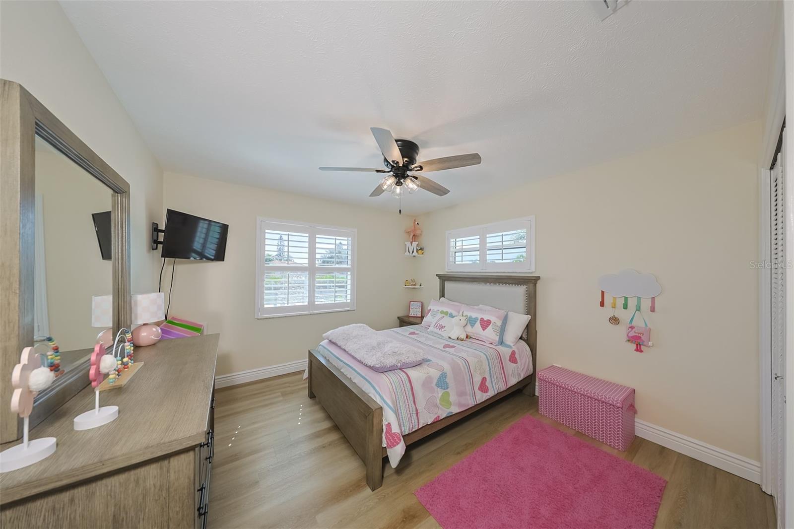 914 CHIPAWAY DR, APOLLO BEACH, FL, 33572