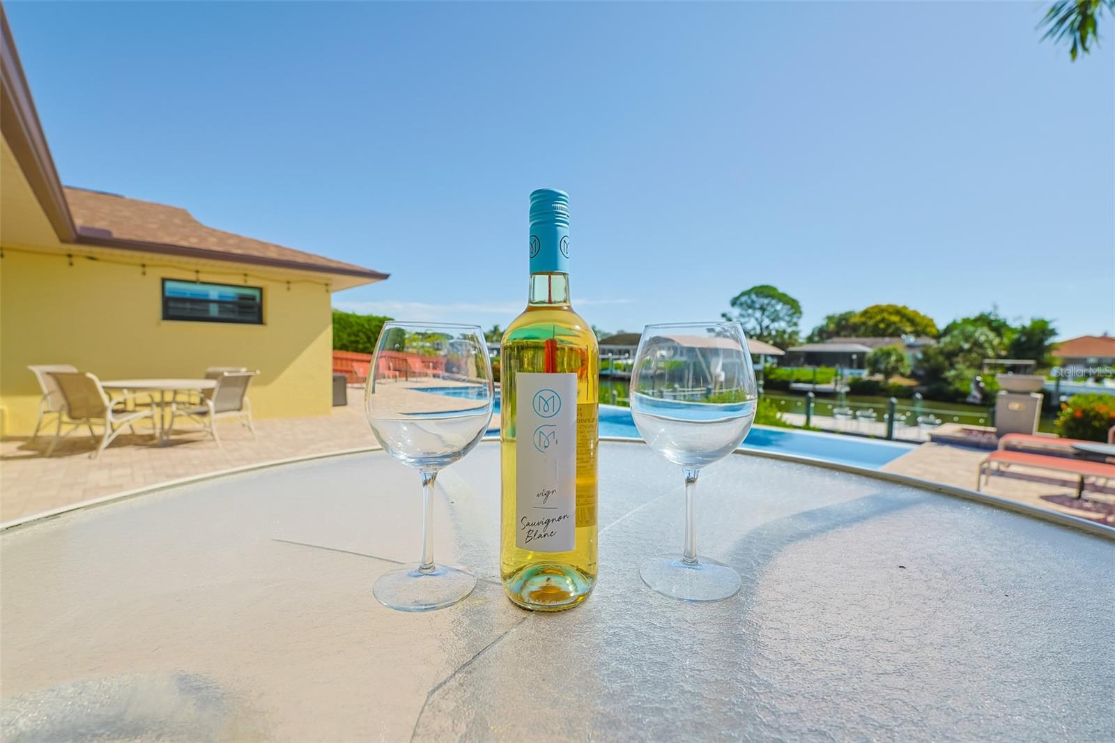 914 CHIPAWAY DR, APOLLO BEACH, FL, 33572