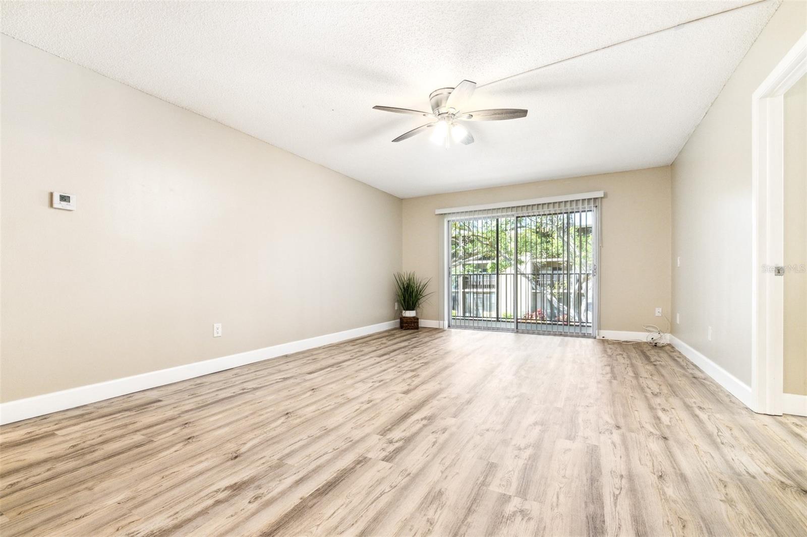 820 PATRICIA AVE #206, DUNEDIN, FL, 34698