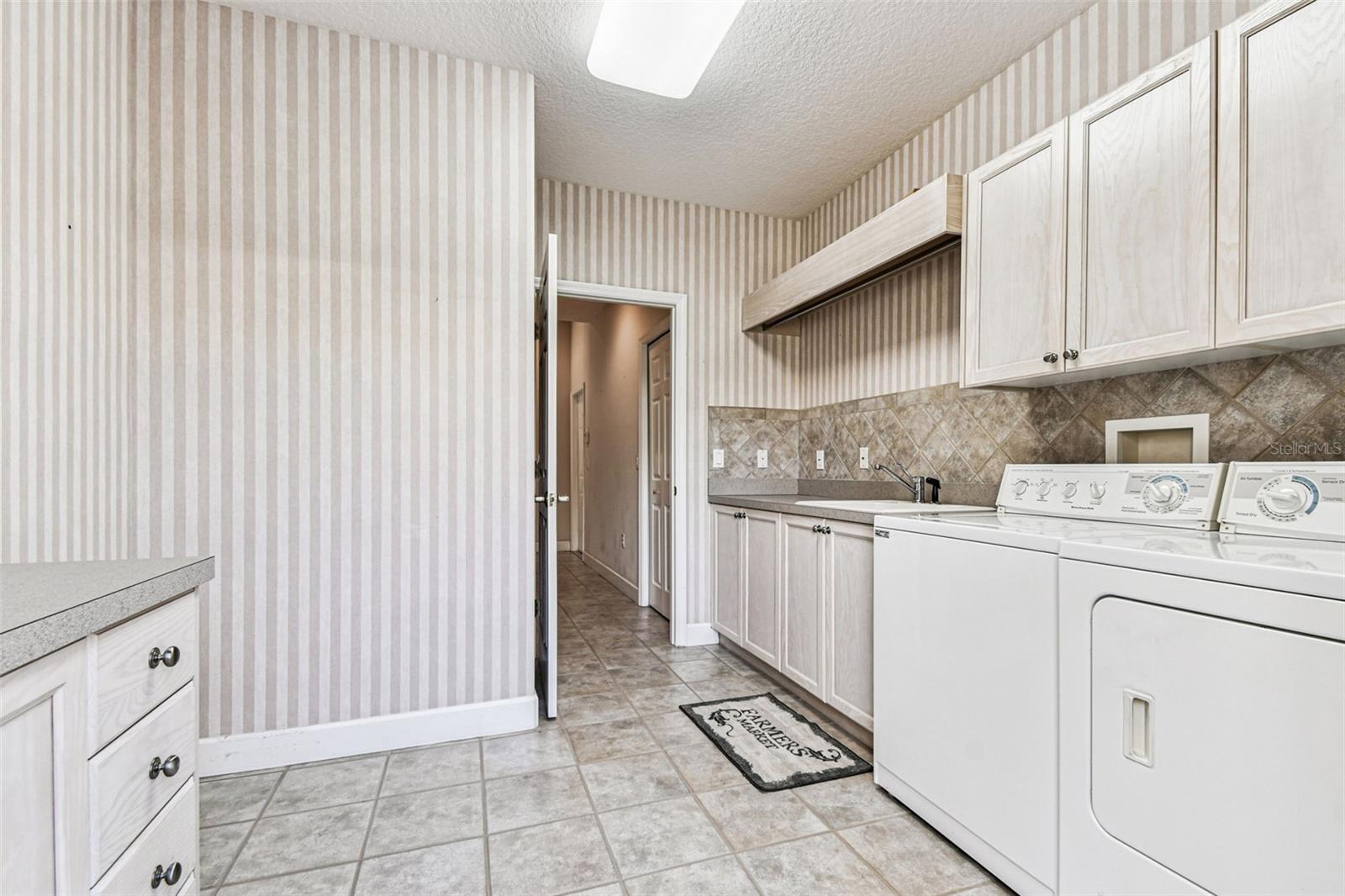 3988 MIMOSA PL, PALM HARBOR, FL, 34685