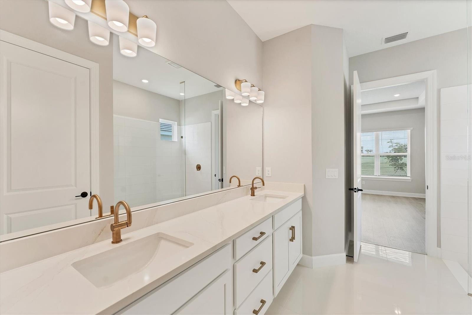 15813 SAN LAZZARO AVE, BRADENTON, FL, 34211