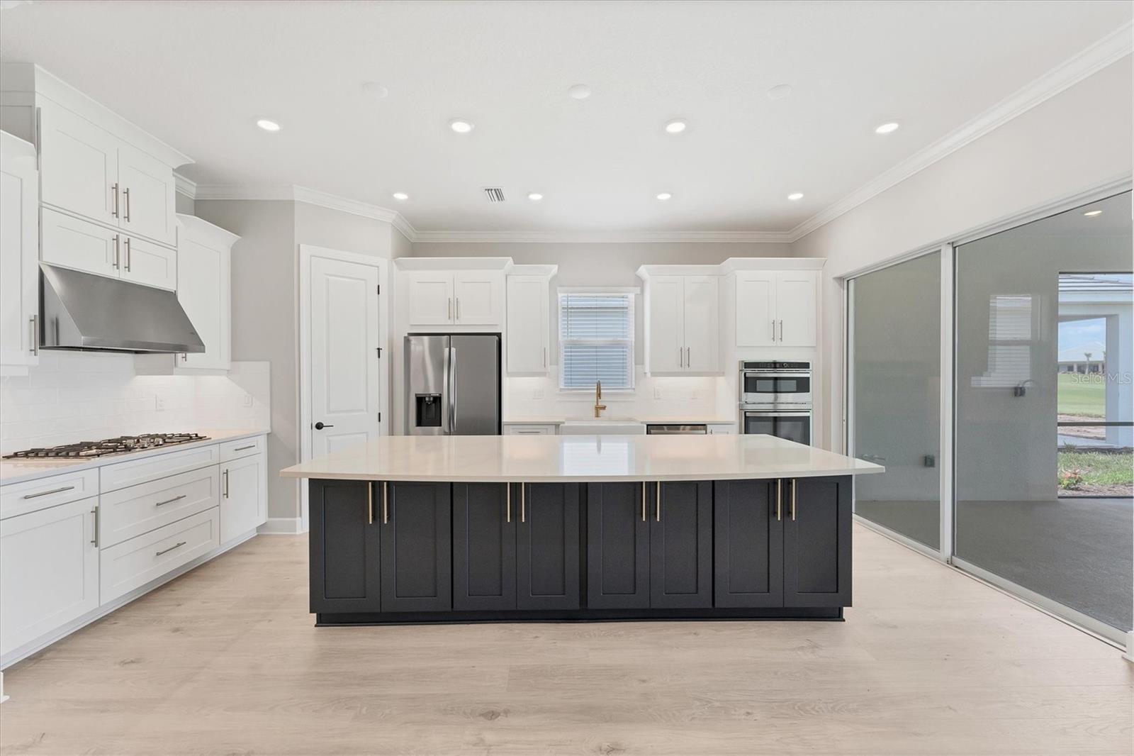 15813 SAN LAZZARO AVE, BRADENTON, FL, 34211