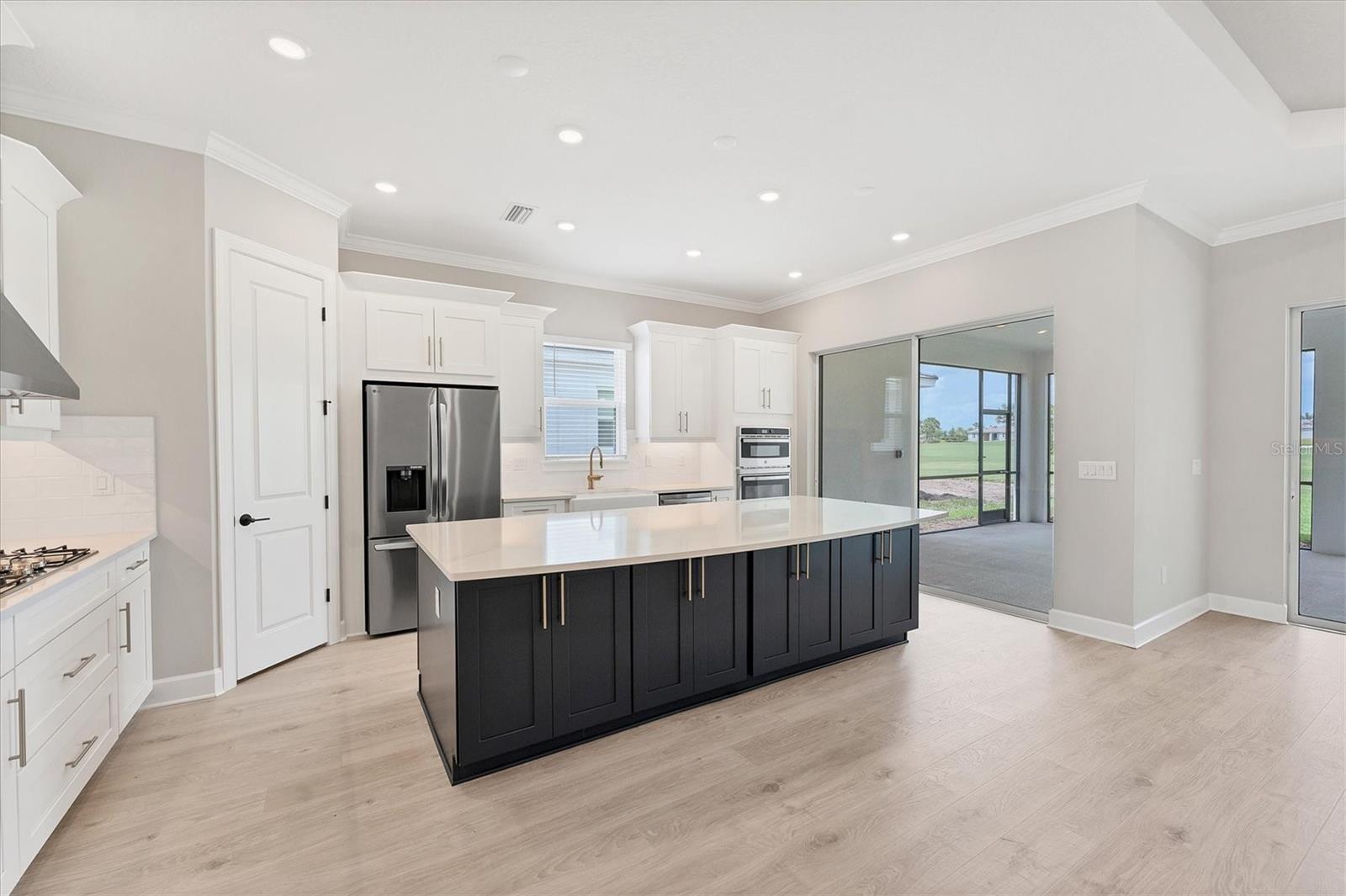 15813 SAN LAZZARO AVE, BRADENTON, FL, 34211