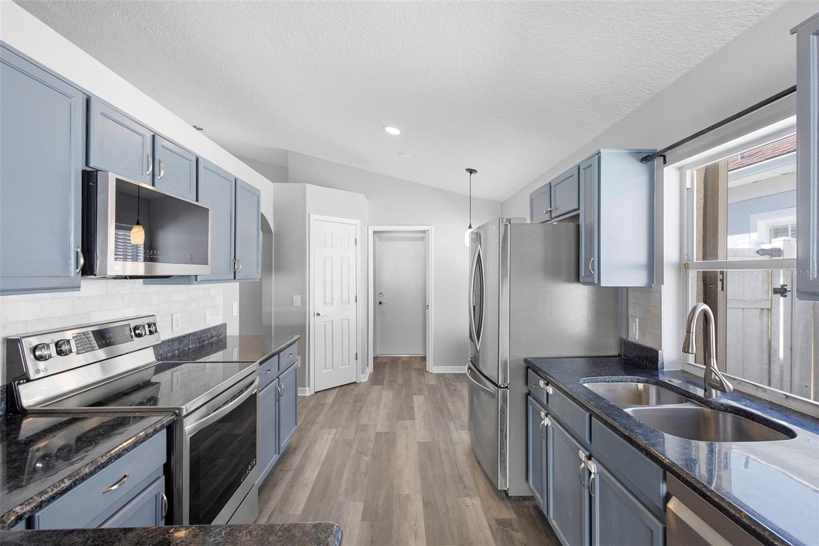 110 N WEATHERSFIELD AVE, ALTAMONTE SPRINGS, FL, 32714