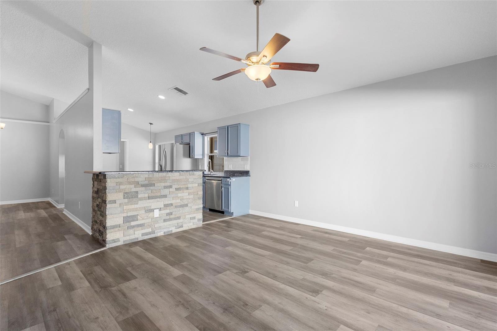 110 N WEATHERSFIELD AVE, ALTAMONTE SPRINGS, FL, 32714