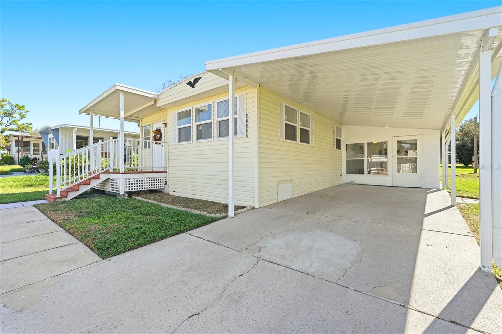 37828 NEWAL AVE, ZEPHYRHILLS, FL, 33542