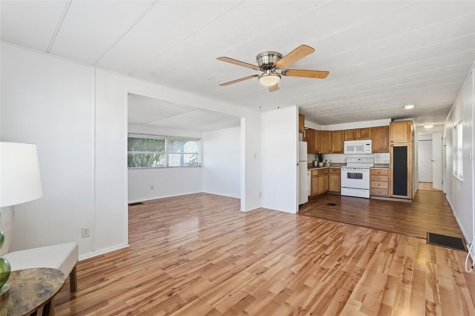 37828 NEWAL AVE, ZEPHYRHILLS, FL, 33542