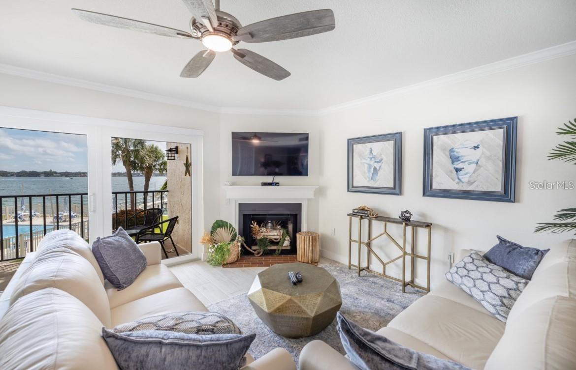 7520 SUNSHINE SKYWAY LN S #T18, ST PETERSBURG, FL, 33711