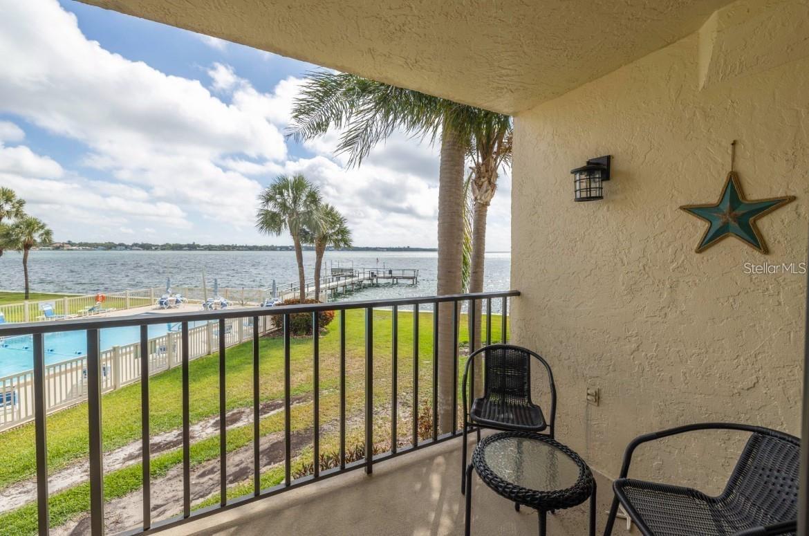 7520 SUNSHINE SKYWAY LN S #T18, ST PETERSBURG, FL, 33711
