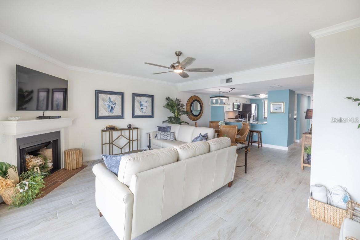 7520 SUNSHINE SKYWAY LN S #T18, ST PETERSBURG, FL, 33711