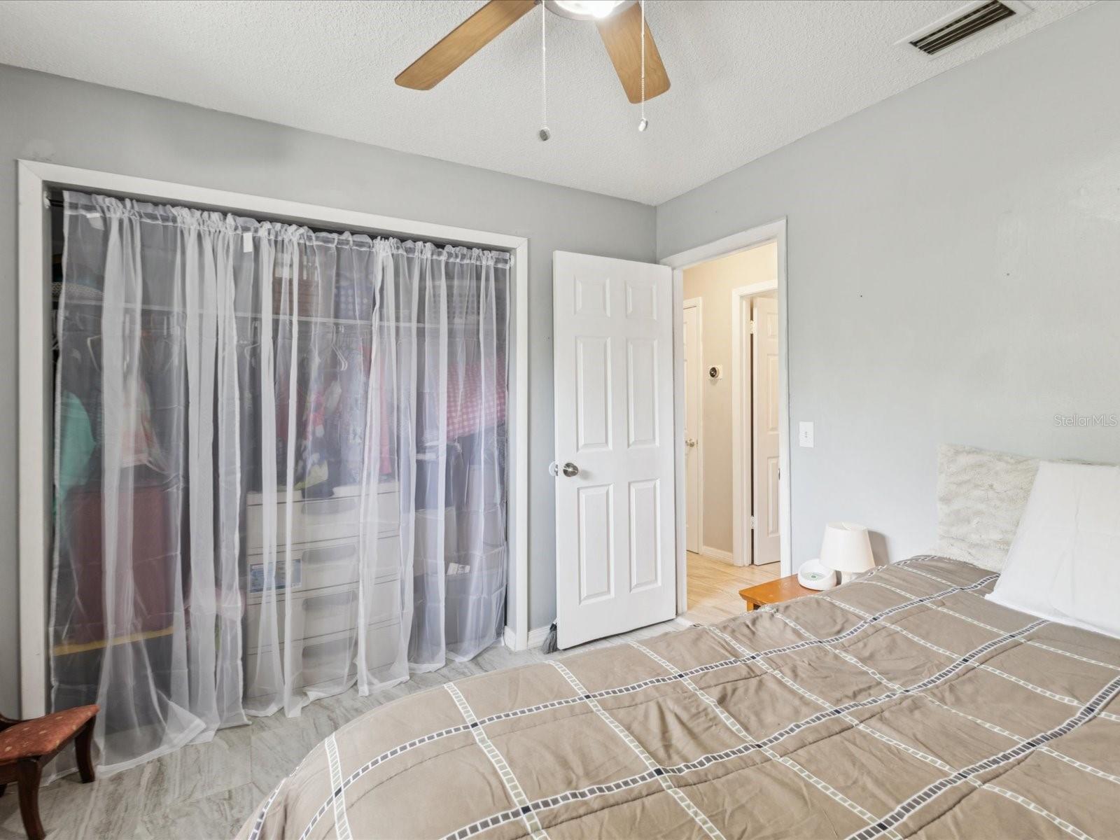 6518 S WEST SHORE CIR, TAMPA, FL, 33616