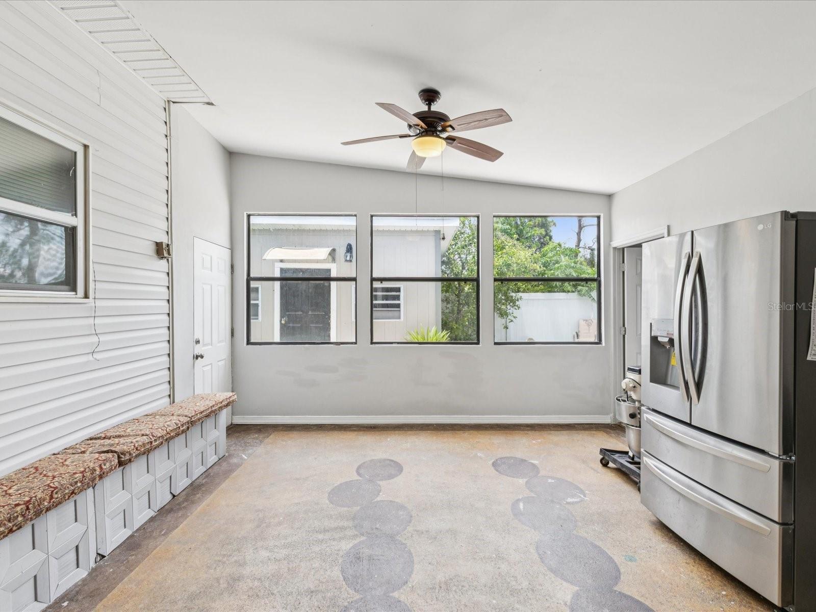 6518 S WEST SHORE CIR, TAMPA, FL, 33616