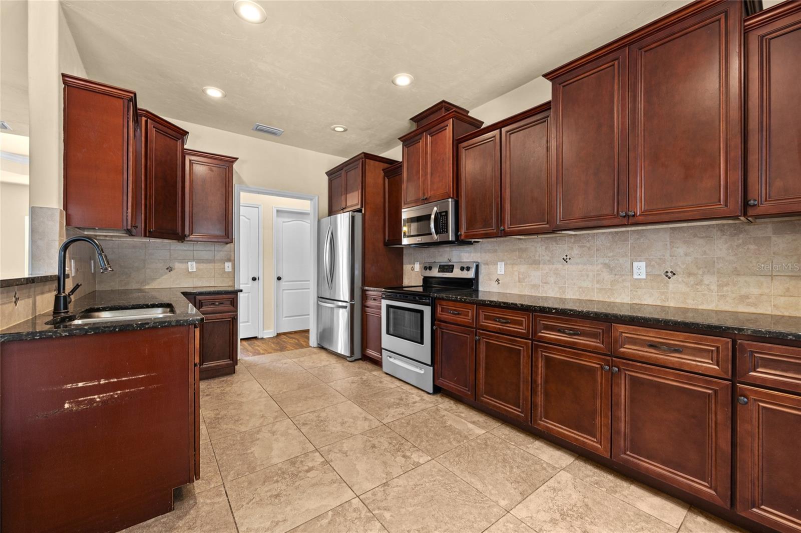 977 NW 229TH DR, NEWBERRY, FL, 32669