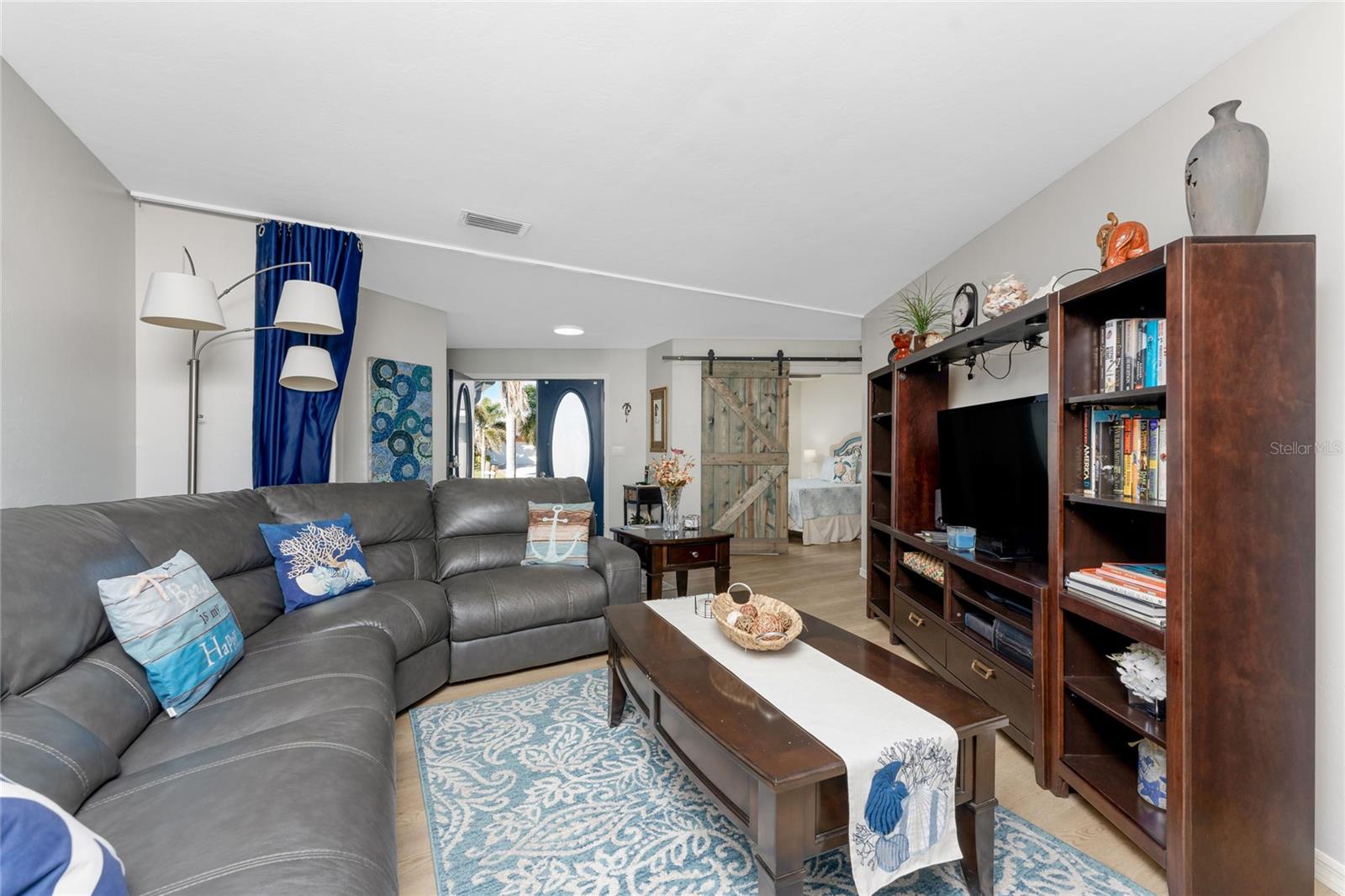 2124 SW 49TH TER, CAPE CORAL, FL, 33914