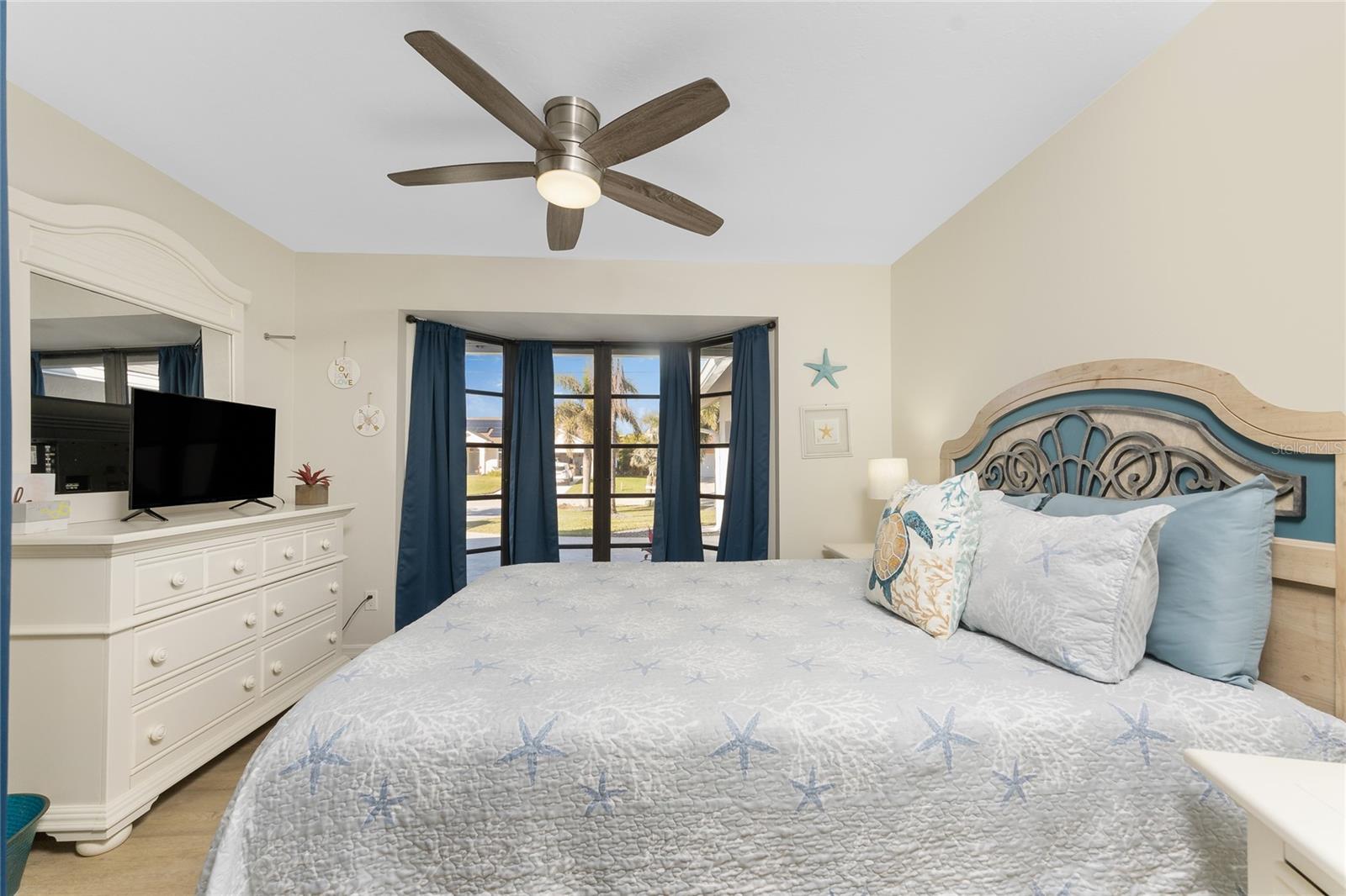 2124 SW 49TH TER, CAPE CORAL, FL, 33914