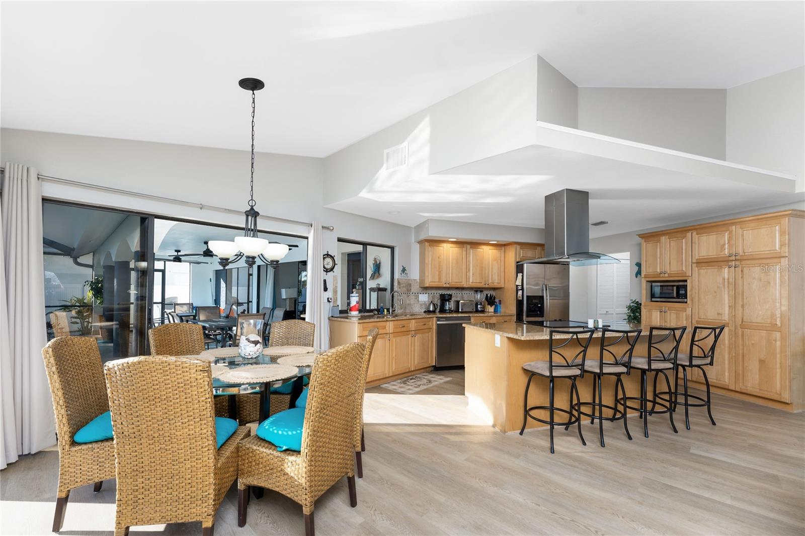 2124 SW 49TH TER, CAPE CORAL, FL, 33914