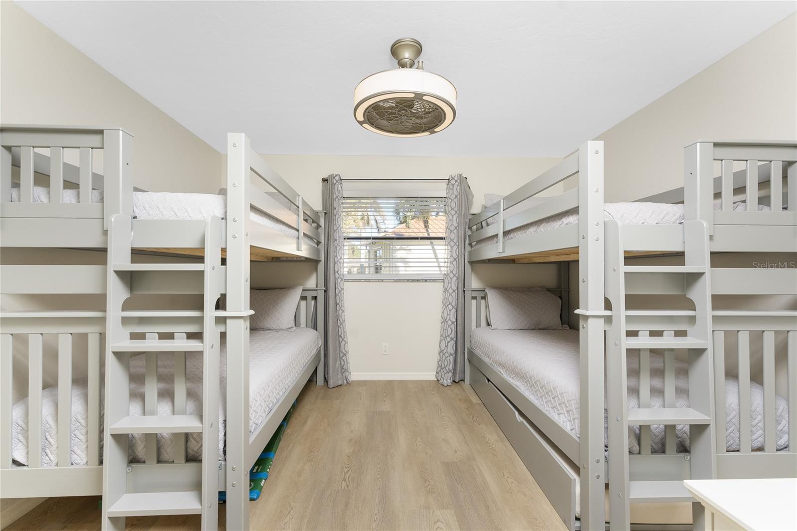 2124 SW 49TH TER, CAPE CORAL, FL, 33914