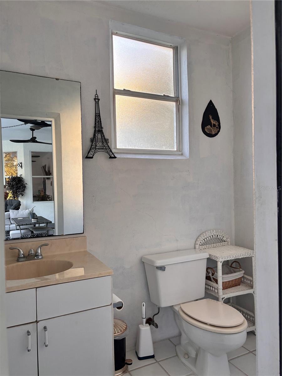 4825 CHAROWEN DR, ORLANDO, FL, 32837