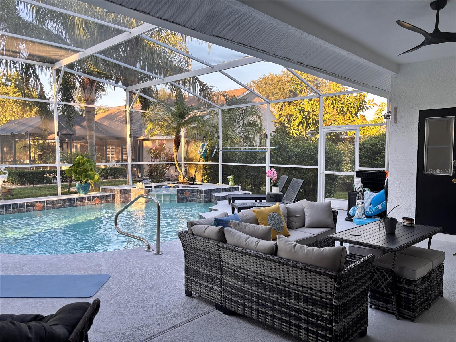 4825 CHAROWEN DR, ORLANDO, FL, 32837