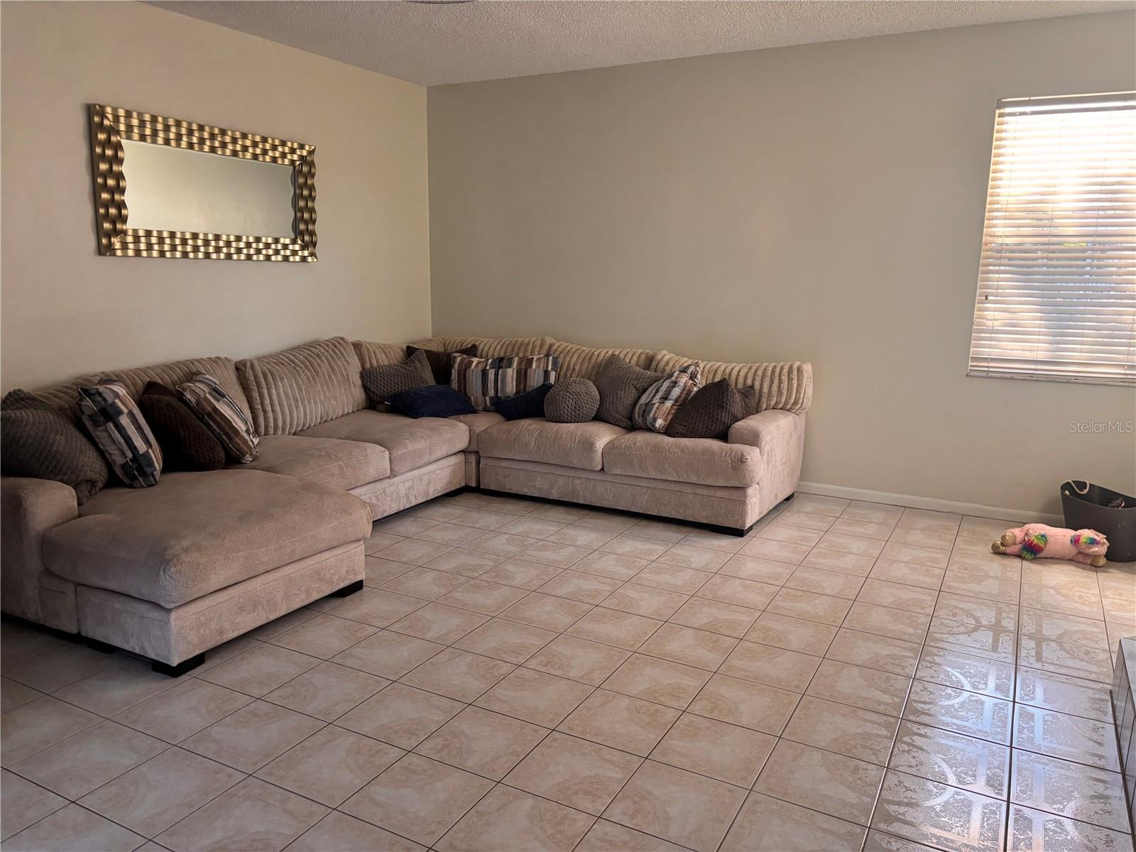 4825 CHAROWEN DR, ORLANDO, FL, 32837